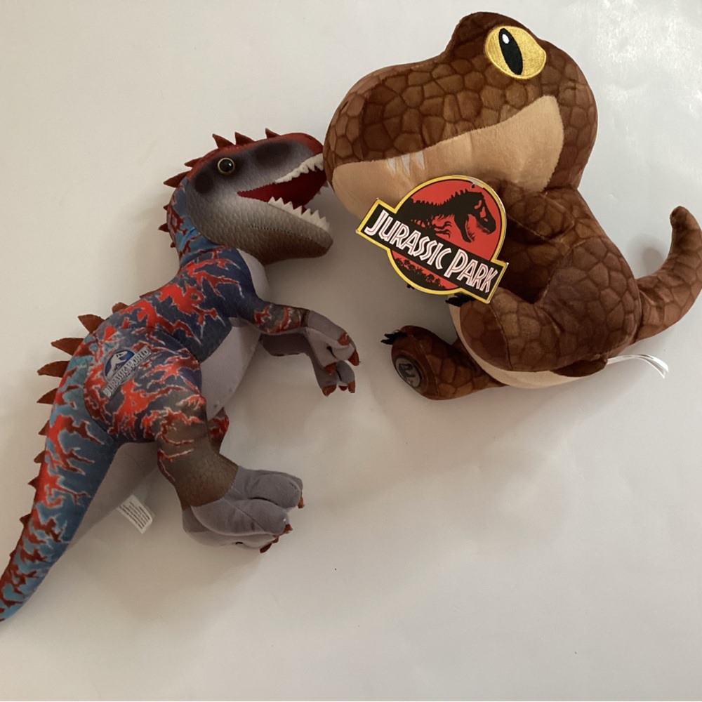 Jurassic Park Jurassic world Dinosaur Plush Set nwt